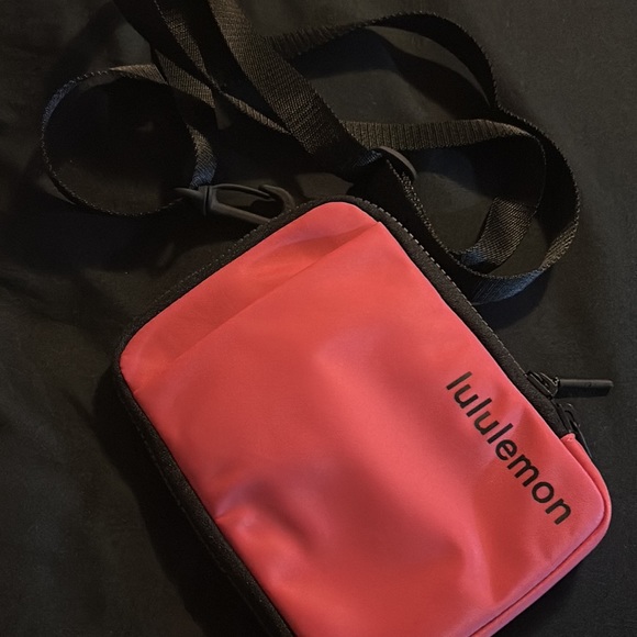 Lululemon Easy Access Crossbody Bag in Guava Pink - Picture 2 of 5